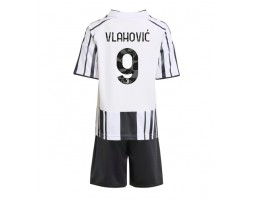 Juventus Dusan Vlahovic #9 Dětské Domácí Dres 2025-26 Krátký Rukáv (+ trenýrky)