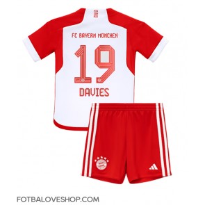 Bayern Munich Alphonso Davies #19 Dětské Domácí Dres 2023-24 Krátký Rukáv (+ trenýrky)