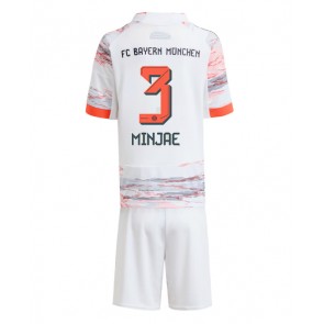 Bayern Munich Kim Min-jae #3 Dětské Venkovní Dres 2025-26 Krátký Rukáv (+ trenýrky)