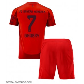 Bayern Munich Serge Gnabry #7 Dětské Domácí Dres 2024-25 Krátký Rukáv (+ trenýrky)