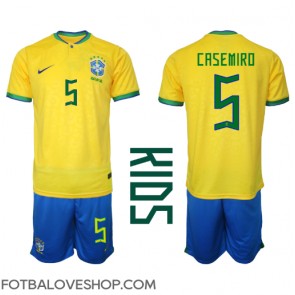 Brazílie Casemiro #5 Dětské Domácí Dres MS 2022 Krátký Rukáv (+ trenýrky)