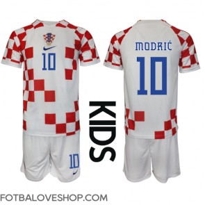 Chorvatsko Luka Modric #10 Dětské Domácí Dres MS 2022 Krátký Rukáv (+ trenýrky)
