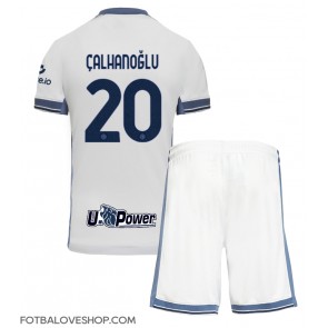 Inter Milan Hakan Calhanoglu #20 Dětské Venkovní Dres 2024-25 Krátký Rukáv (+ trenýrky)