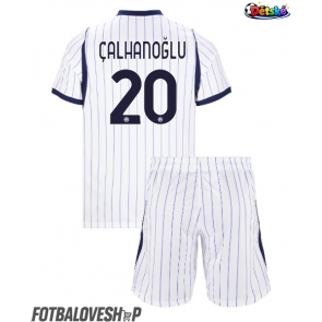 Inter Milan Hakan Calhanoglu #20 Dětské Venkovní Dres 2026-27 Krátký Rukáv (+ trenýrky)