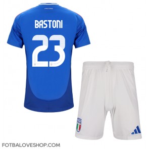Itálie Alessandro Bastoni #23 Dětské Domácí Dres ME 2024 Krátký Rukáv (+ trenýrky)