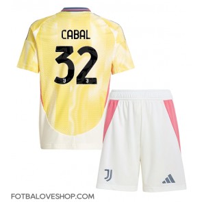 Juventus Juan Cabal #32 Dětské Venkovní Dres 2024-25 Krátký Rukáv (+ trenýrky)