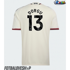Manchester United Patrick Dorgu #13 Alternativní Dres 2026-27 Krátký Rukáv