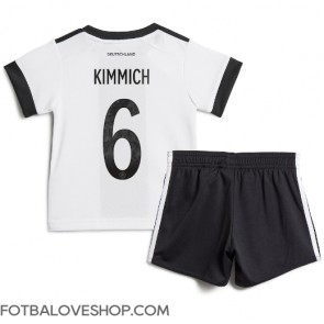 Německo Joshua Kimmich #6 Dětské Domácí Dres MS 2022 Krátký Rukáv (+ trenýrky)