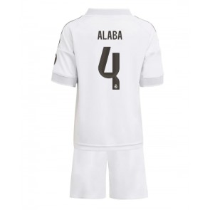 Real Madrid David Alaba #4 Dětské Domácí Dres 2025-26 Krátký Rukáv (+ trenýrky)