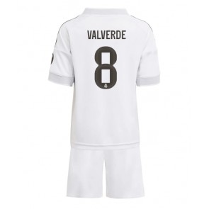 Real Madrid Federico Valverde #8 Dětské Domácí Dres 2025-26 Krátký Rukáv (+ trenýrky)