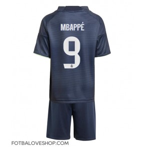 Real Madrid Kylian Mbappe #9 Dětské Venkovní Dres 2025-26 Krátký Rukáv (+ trenýrky)