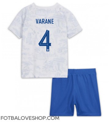 Francie Raphael Varane #4 Dětské Venkovní Dres MS 2022 Krátký Rukáv (+ trenýrky)