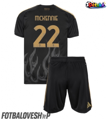 Juventus Weston McKennie #22 Dětské Alternativní Dres 2026-27 Krátký Rukáv (+ trenýrky)
