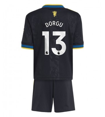 Manchester United Patrick Dorgu #13 Dětské Alternativní Dres 2025-26 Krátký Rukáv (+ trenýrky)