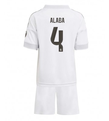 Real Madrid David Alaba #4 Dětské Domácí Dres 2025-26 Krátký Rukáv (+ trenýrky)