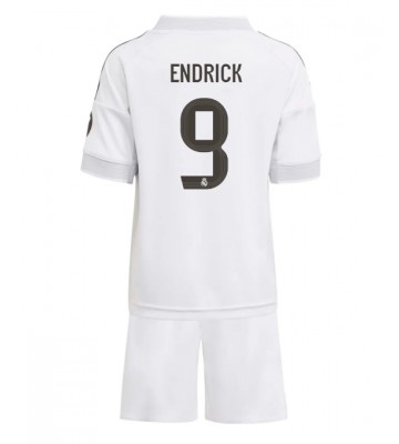 Real Madrid Endrick #9 Dětské Domácí Dres 2025-26 Krátký Rukáv (+ trenýrky)