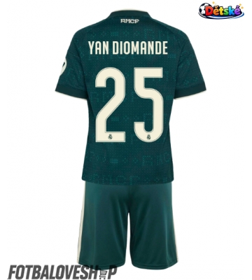 Real Madrid Yan Diomande #25 Dětské Venkovní Dres 2026-27 Krátký Rukáv (+ trenýrky)