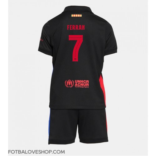 Barcelona Ferran Torres #7 Dětské Venkovní Dres 2024-25 Krátký Rukáv (+ trenýrky)
