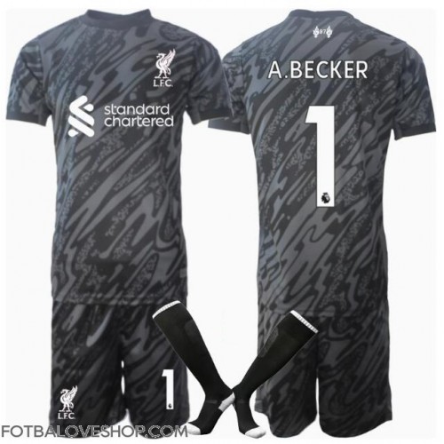 Liverpool Alisson Becker #1 Brankářské Dětské Domácí Dres 2024-25 Krátký Rukáv (+ trenýrky)